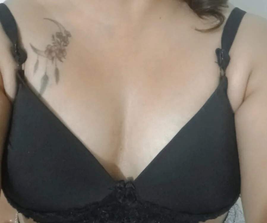 Uff_charu Chatroom