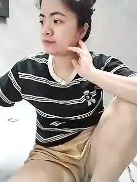 Ulania_Ny Chatroom