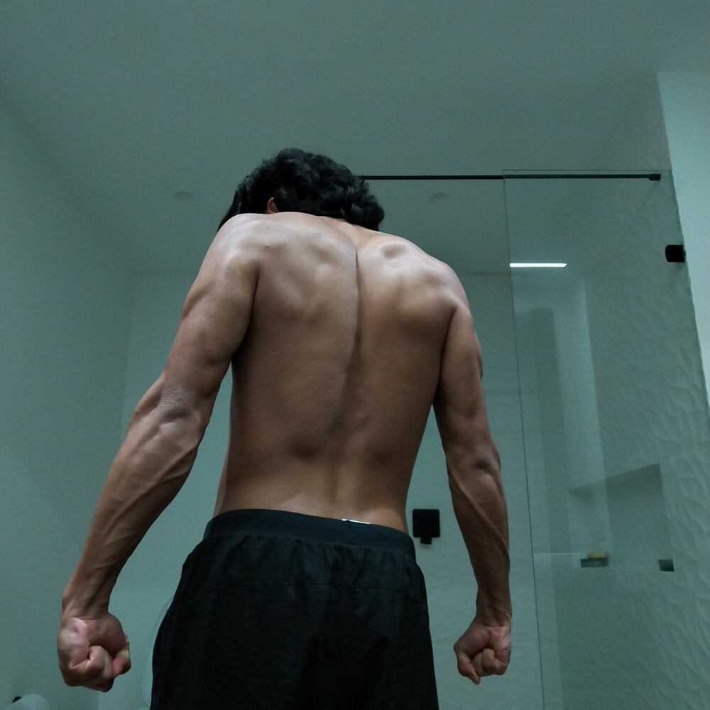 Unnamed_Hot Chatroom