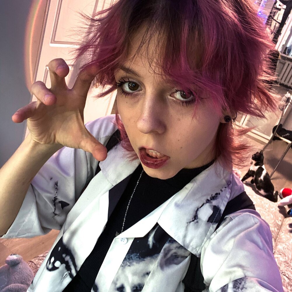 UrSweetieLuna Chatroom