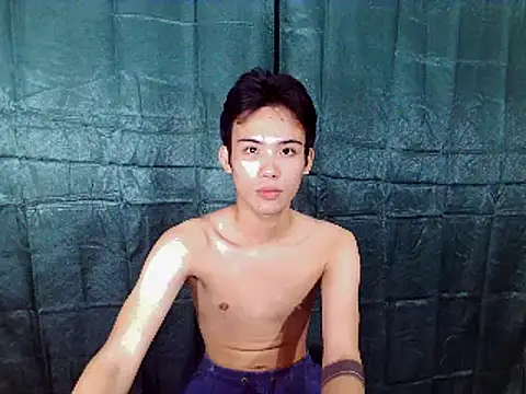 Urasiancumboix Chatroom