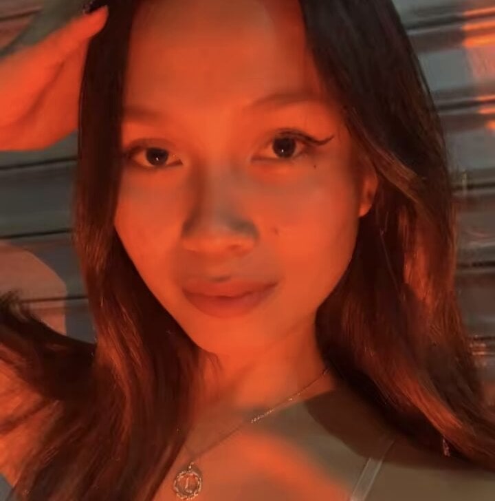 Urfuckingsainaxxx Chatroom