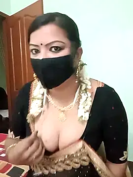 Urmila_555 Chatroom