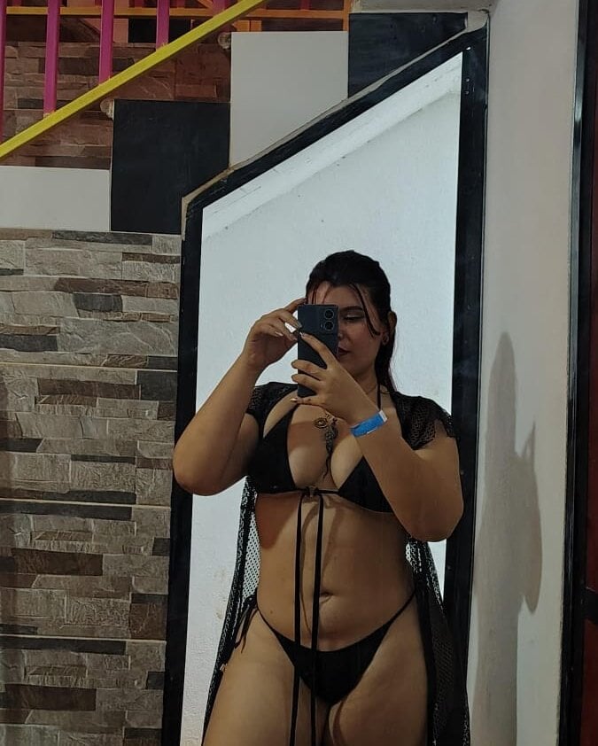 VENUS__VELVET Chatroom