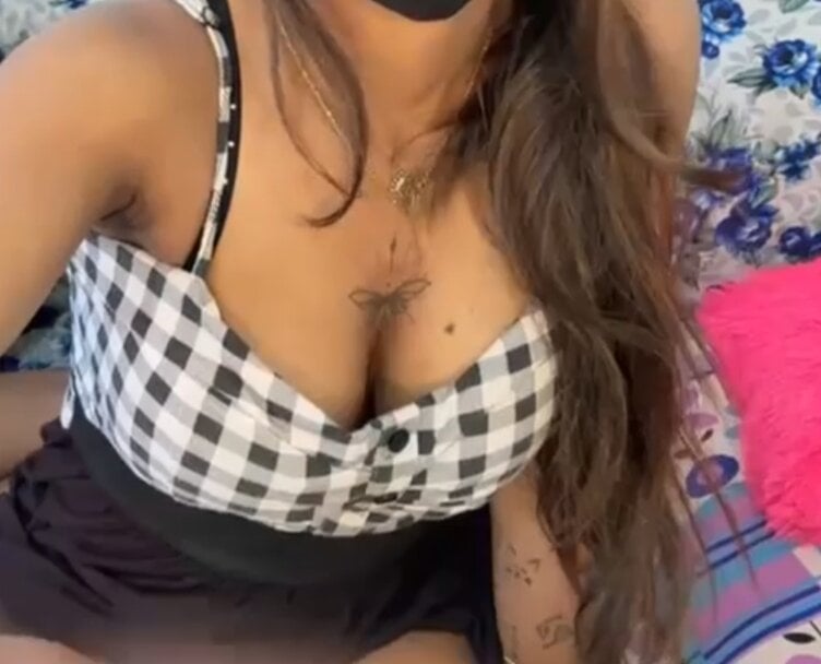 VILLAGE_LOVER_ Chatroom