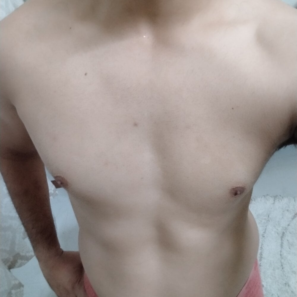 Vaibhav_221 Chatroom