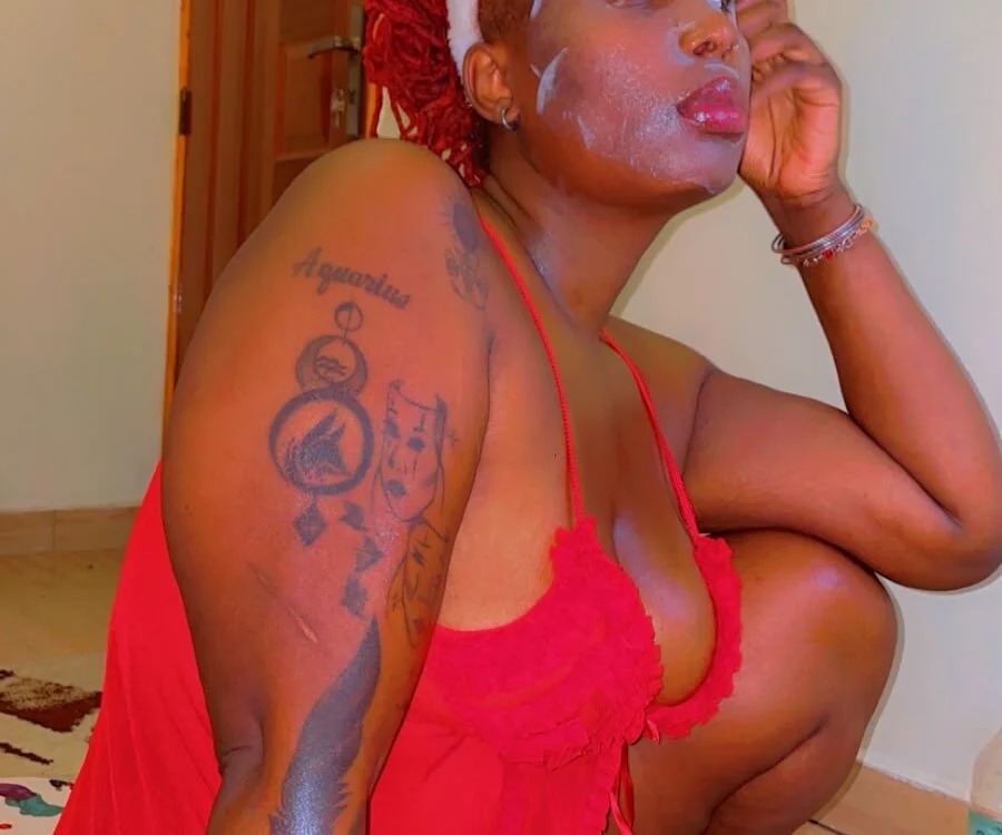 Val_Cee Chatroom