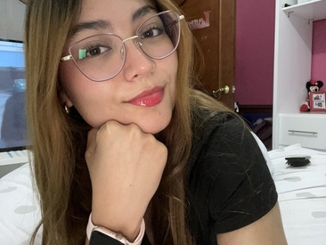 valeriaebony03