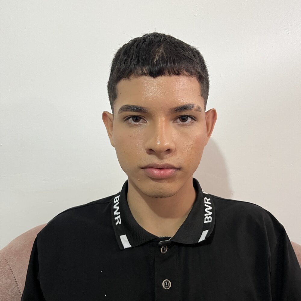 Valery-Martinez Chatroom