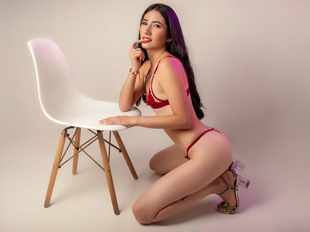 ValeryLane_ Chatroom