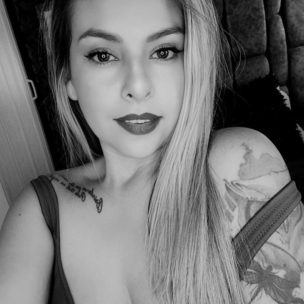 Valery__Rouse_ Webcam Profile Picture Valery__Rouse_ Chatroom