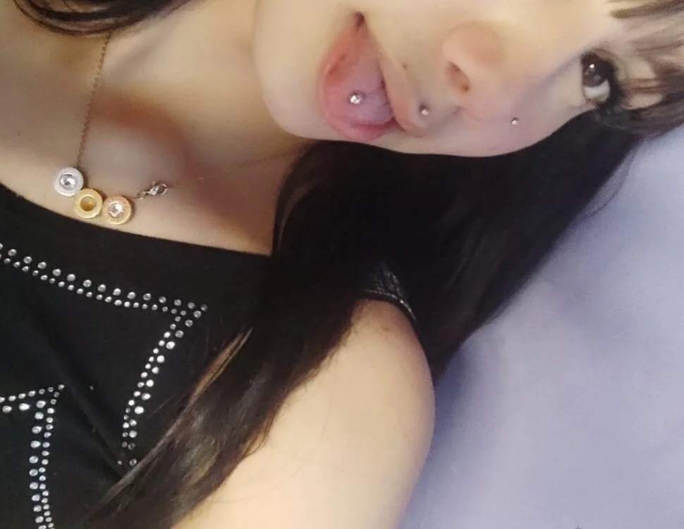 Valey_Nicole Chatroom