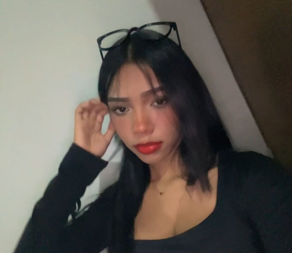 Valy_hot Chatroom