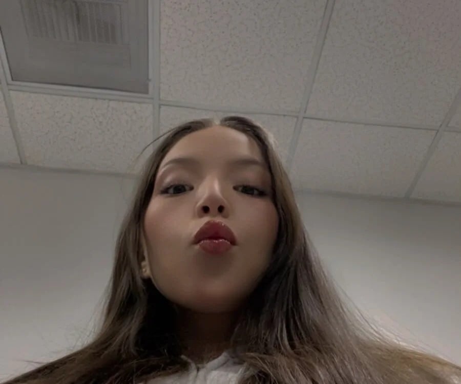 Vanelia_drep Chatroom