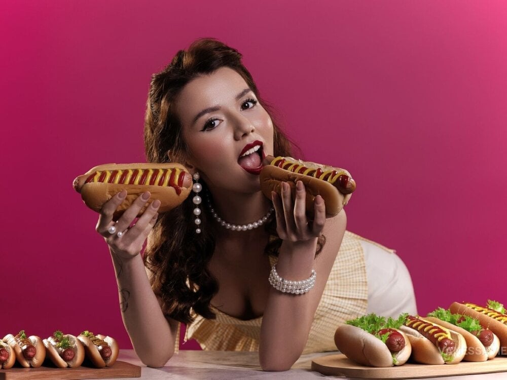 VanessaVienne Chatroom