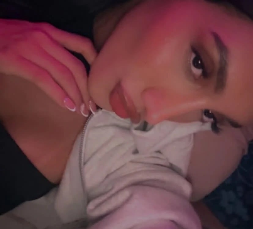 VelvetEstefa Chatroom