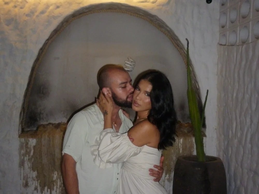 VelvetSubmission Chatroom