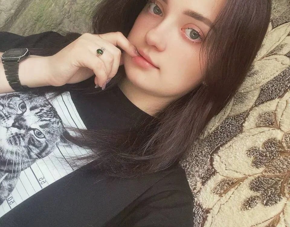 Velvet_Shade Chatroom