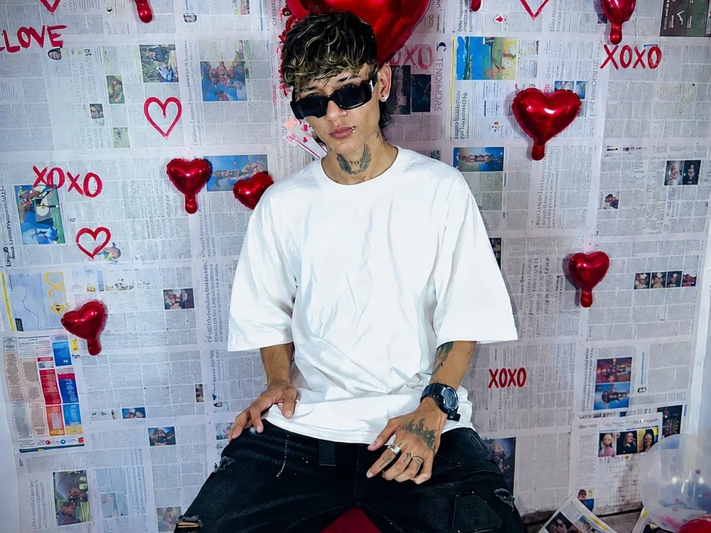 VibeCouple Chatroom
