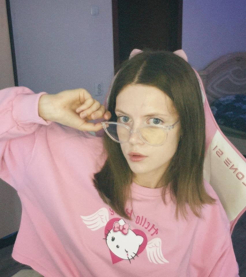 VibeQueenLucy Chatroom