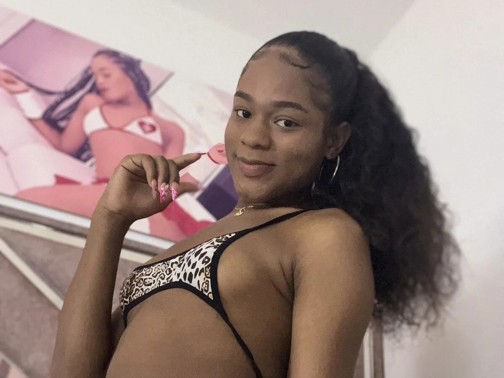 Vicky_deep_x Chatroom