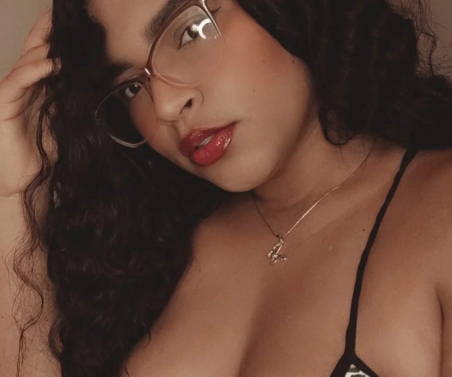 Vickyy30_ Chatroom