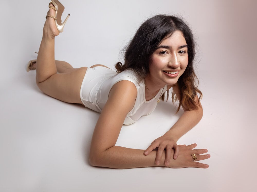 VictoriaRouge_ Chatroom