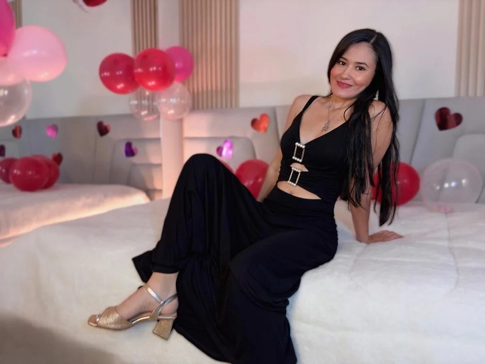 Victoria_1126 Chatroom