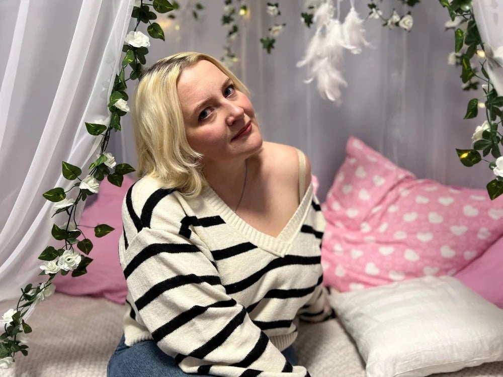 Victoria_Notti Chatroom