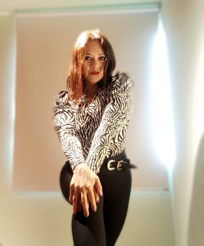 Victoria_Wilde_ Chatroom