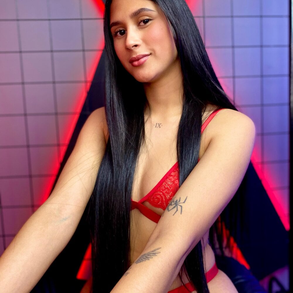 VictoryaLiah_BDSM Chatroom
