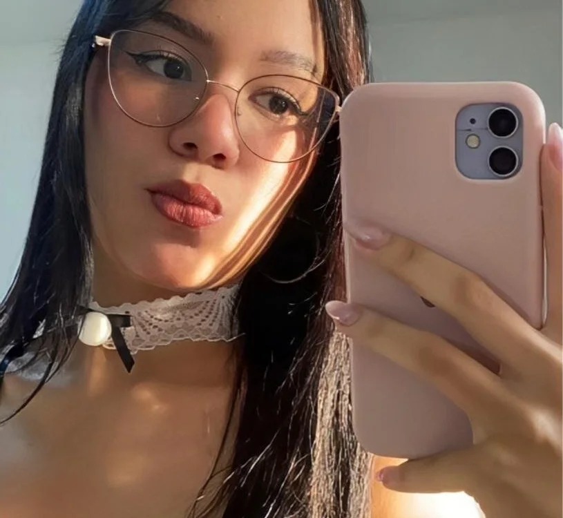 Viiolet__moon Chatroom