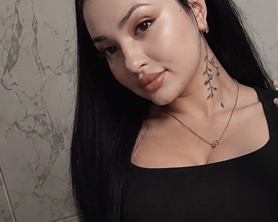 Viktoria_Sam Chatroom