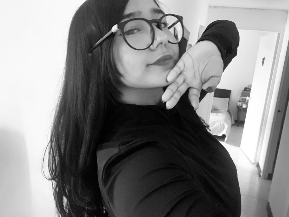 VioletJoness_ Chatroom