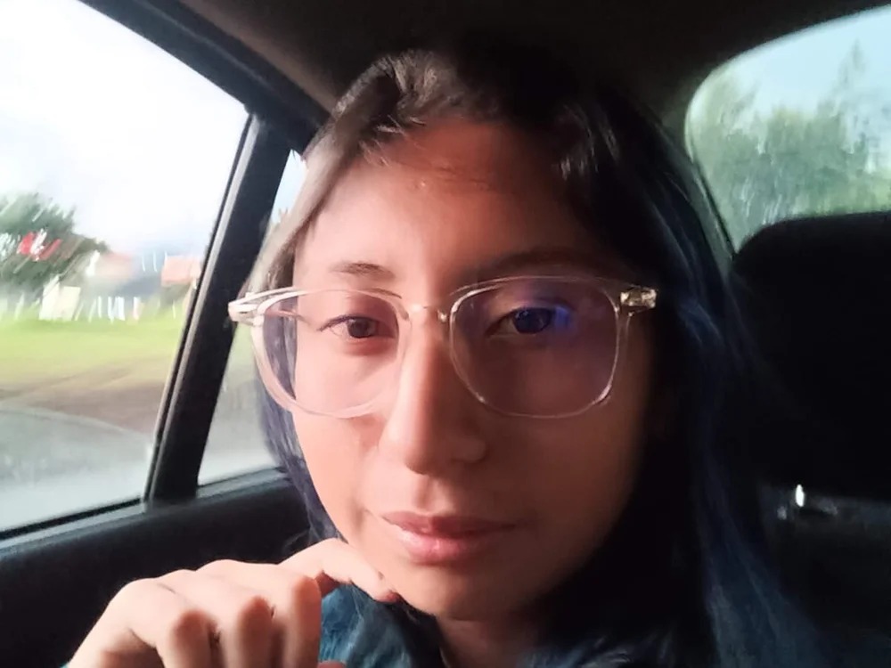 Violet_2003 Chatroom