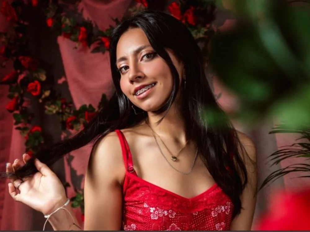 Violet_Bloomxx Chatroom