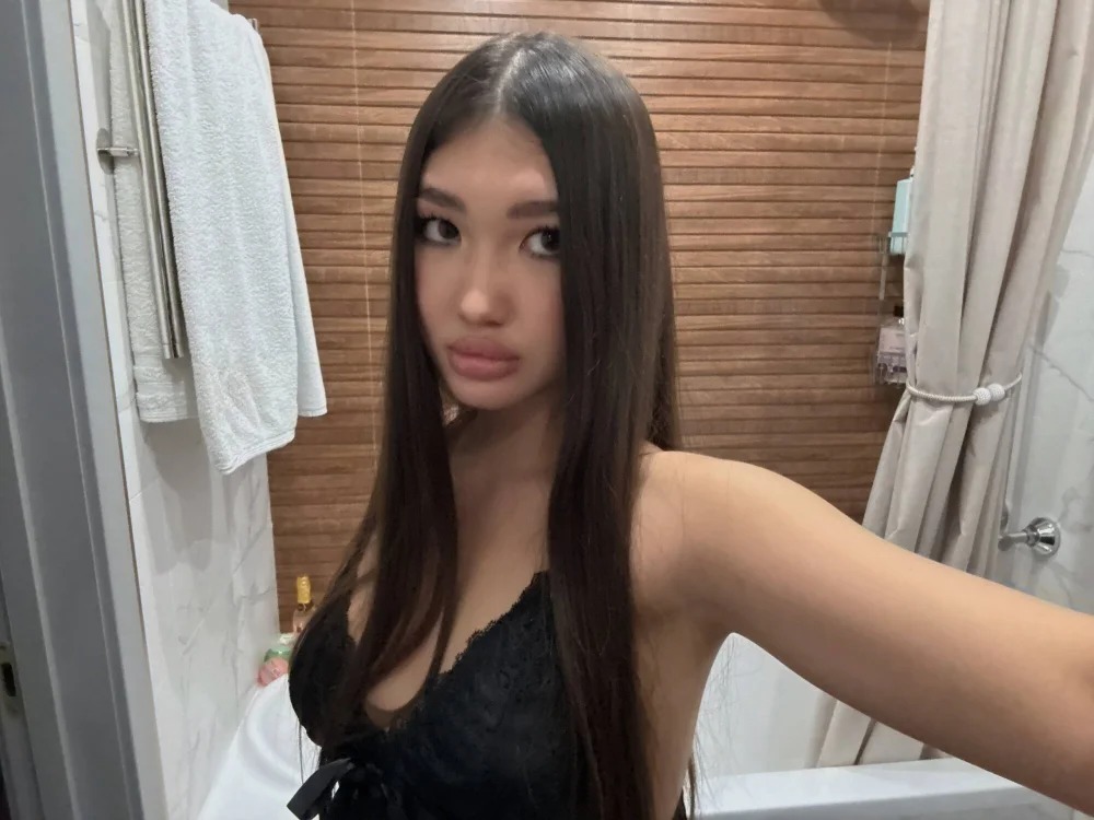 Violet_Mur Chatroom