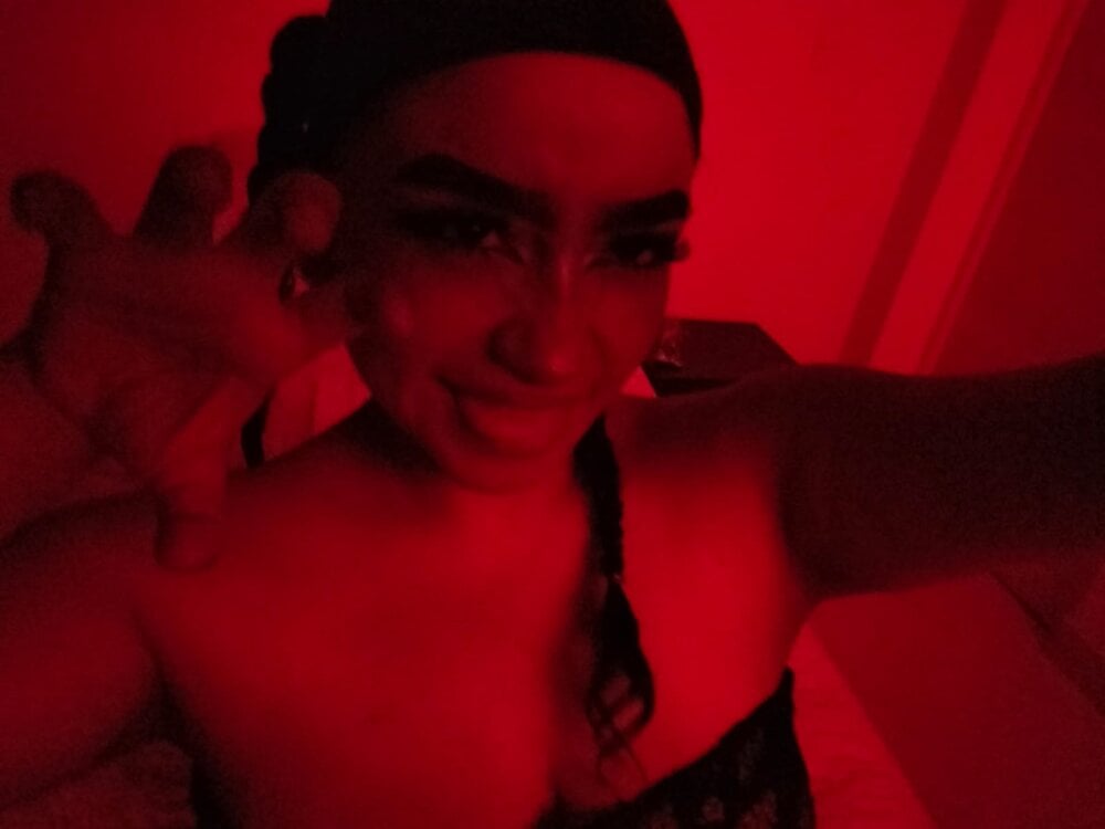 Violet_golden Chatroom