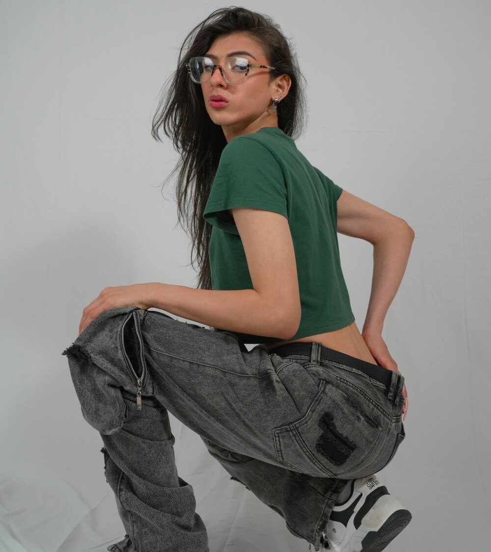 Violeta_Foxz Chatroom