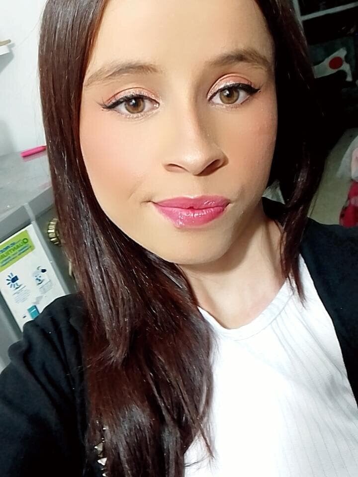 Violeta_Hernandez Chatroom