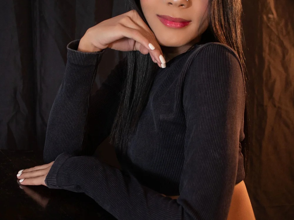 Violeta_Jimenez Chatroom