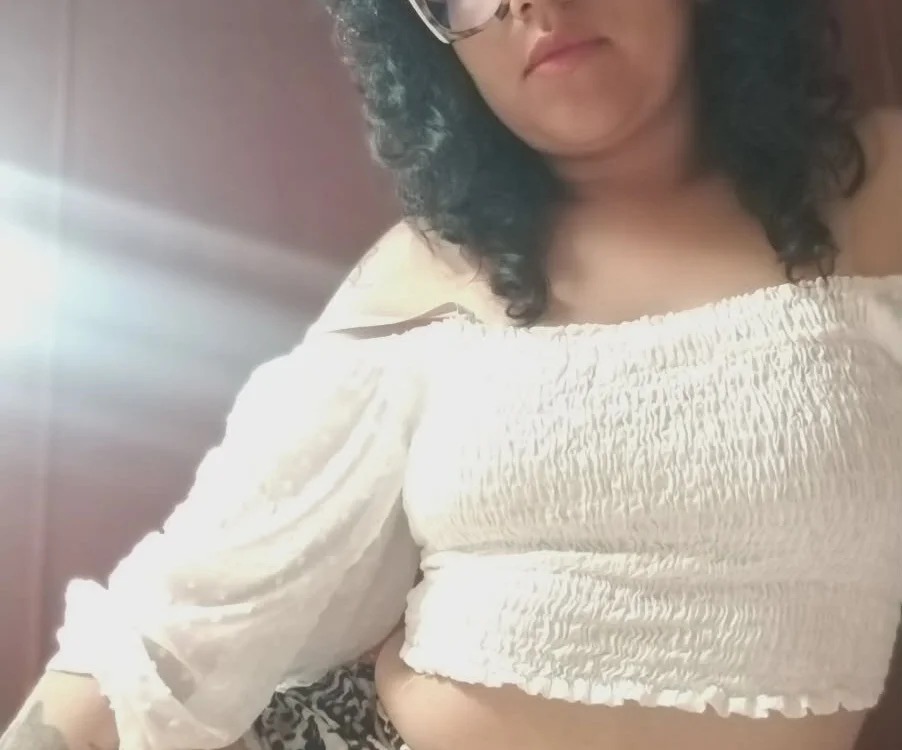 Violeta_Moon_Tx Chatroom