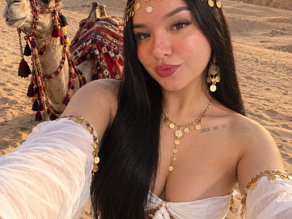 Violetaa_Rose1 Chatroom