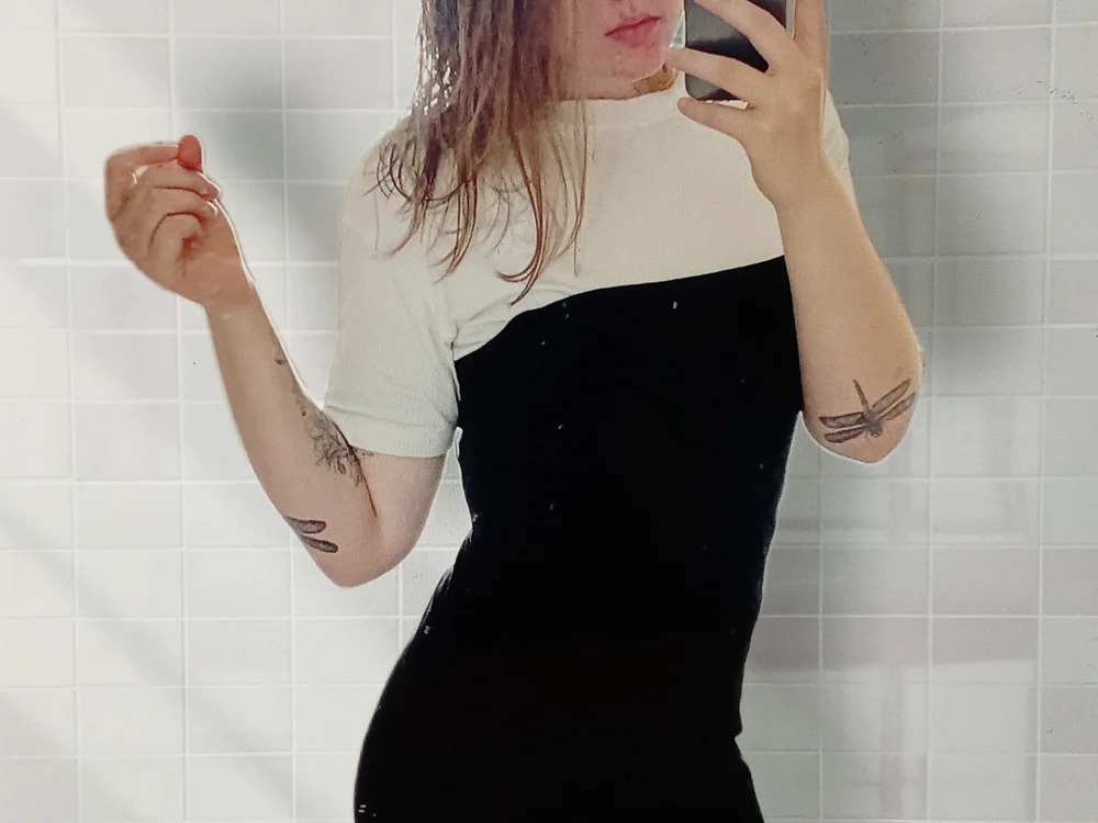 Violette_Ro Chatroom