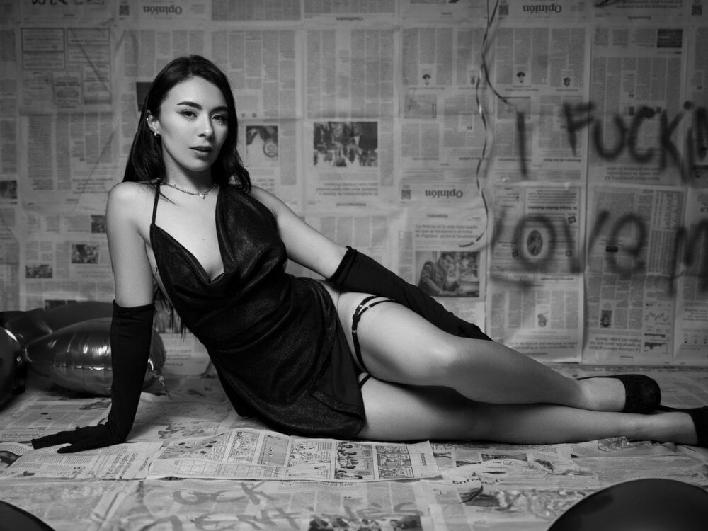 Viollet_xoxo Chatroom