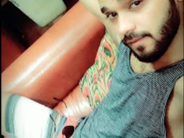 vishalhotguy