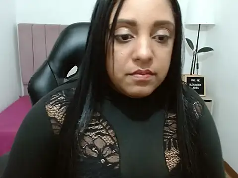 VivianVixen_ Chatroom