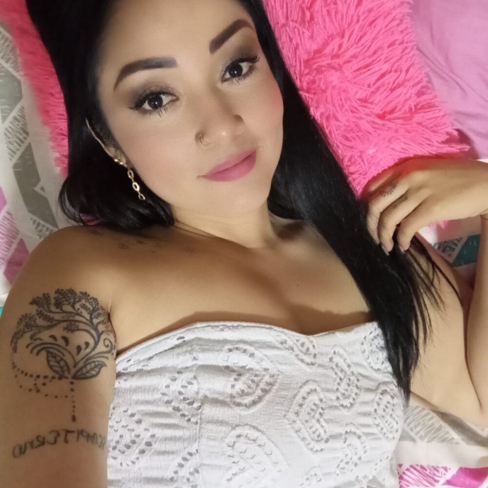 Viviana_Borrero Chatroom