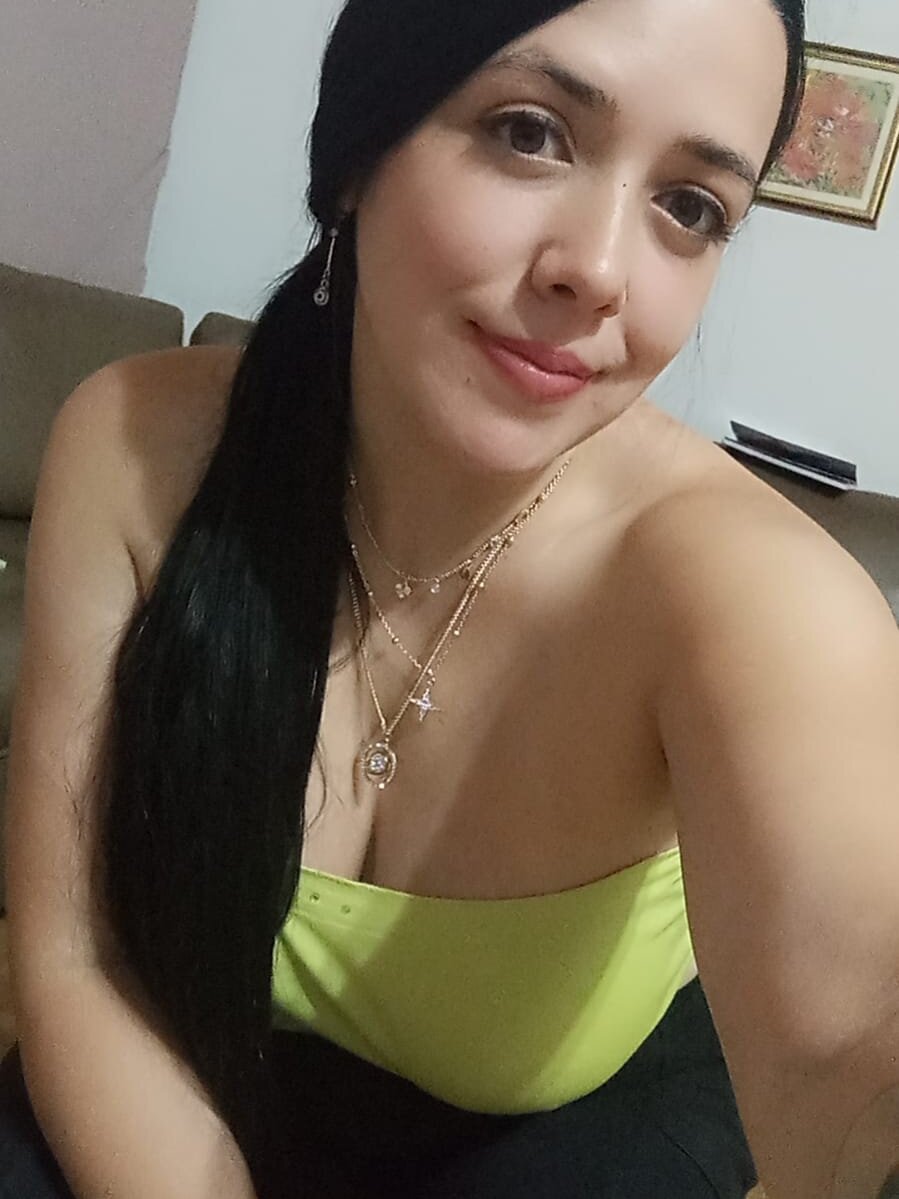 Vivianasweet Chatroom