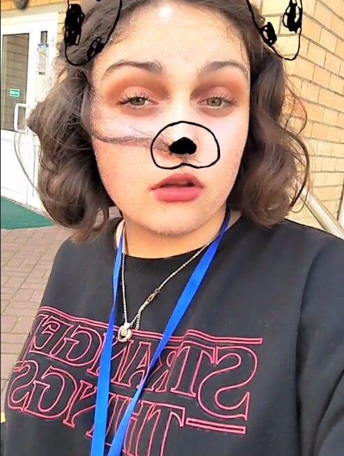 VivienneKottraba Chatroom